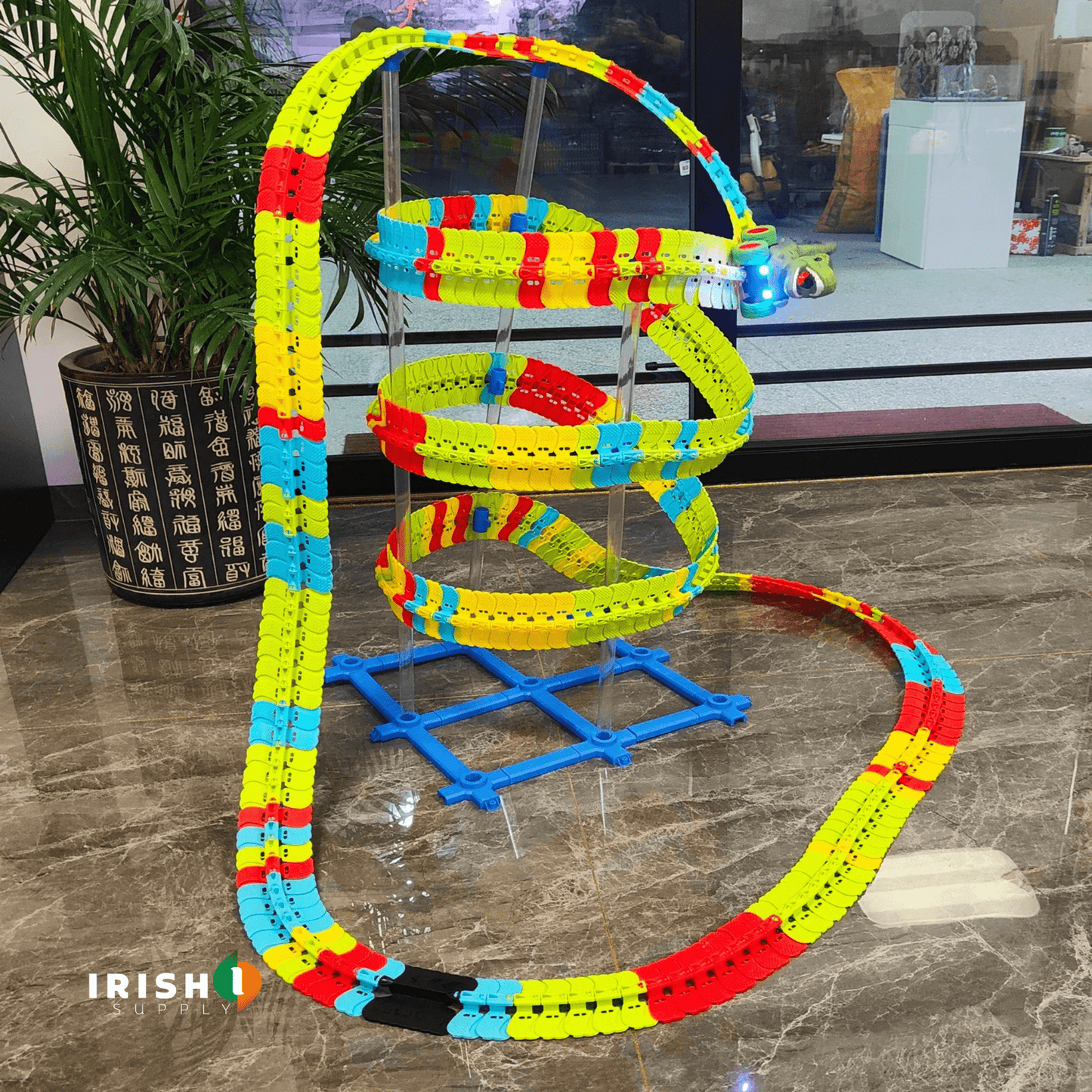 FLEXRACE Anti-Gravity Climbing Rail Car Set